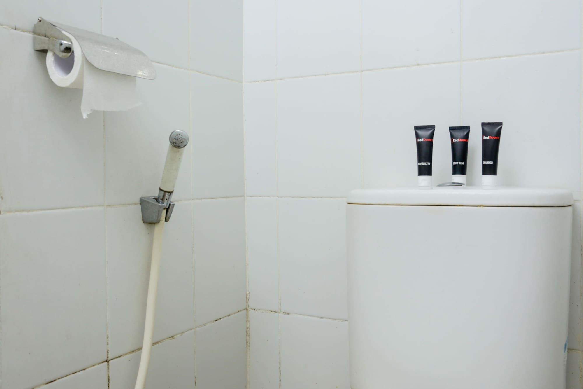 Redliving Apartemen The Suites Metro - Mary Tower E Bandung Buitenkant foto