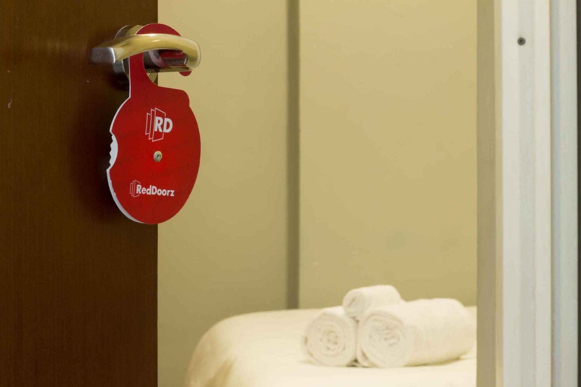 Redliving Apartemen The Suites Metro - Mary Tower E Bandung Buitenkant foto